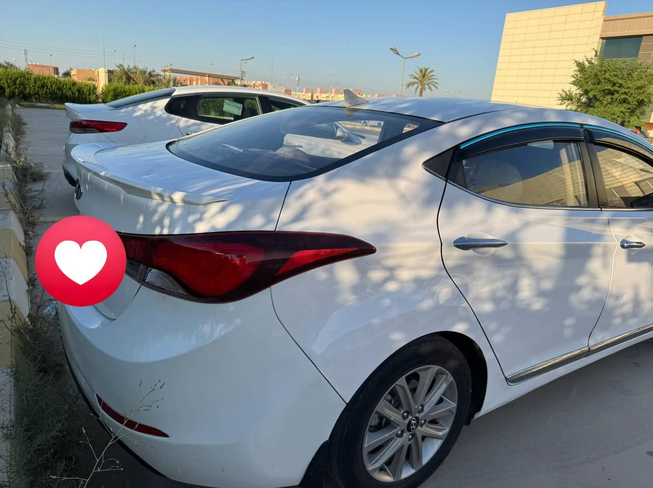 النتره 16 خليجي فول مواصفات
سياره جديده 
رقم بابل مكانها كربلاء تحويل مباشر
مكفوله ويوجد صبغ بسيط في مقدمه البنيد بدون اي ضرر داخلي 
مكينه كير تبريد كله بحاله جيده
لاستفسار واتس ***********
السعر 123
