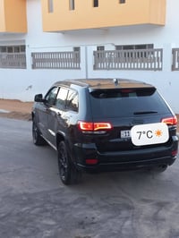 كراند شيروكي • ٢٠٢٠ • ١١٠ الف ميل