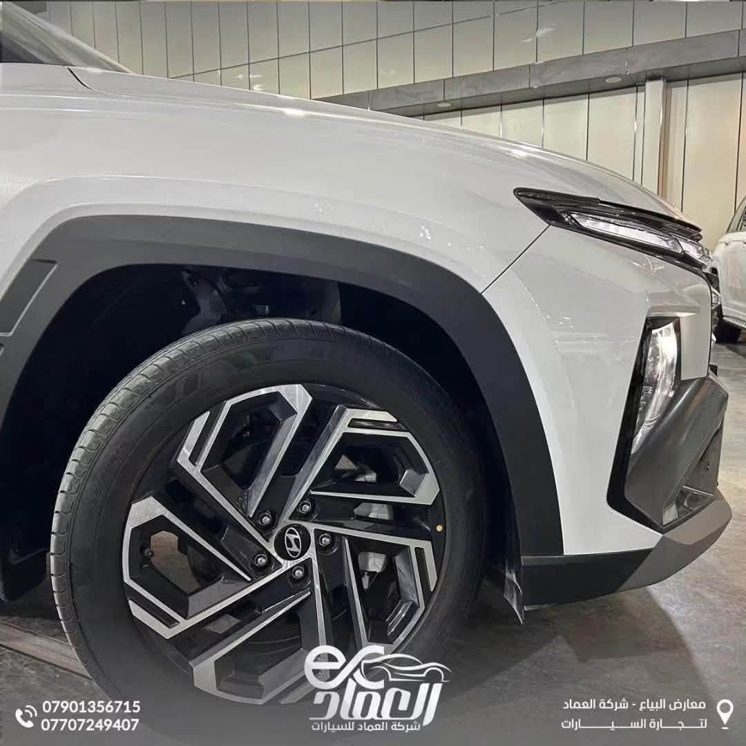 🚘 متوفرة الآن لدى شركة العماد لتجارة السيارات 🚘
📍 بغداد – معارض البياع – الشارع الوسط

✨ Hyundai Tucson 2025 – زيرو ✨
🔹 سقف أسود ( تو كلر )
🔹 ويل حجم 19 انج
🔹 إضاءة LED أمامية عصرية
🔹 حساسات أمامية وخلفية
🔹 كاميرا خلفية عالية الدقة
🔹 صندوق كهربائي
🔹 نظام مانع الانزلاق (ESP)
🔹 مساعد نزول المنحدرات (Hill Assist)
🔹إضاءة خاصة عند الانعطاف
🔹 و طبعا وأكيد خاضعة لضمان شركة الت ساك 

💥 أداء متطور… تصميم أنيق… وراحة بلا حدود من هيونداي! 💥
📞 للاستفسار الادارة : ***********
