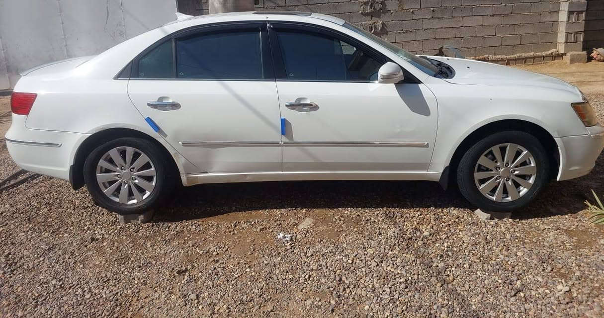 سياره سوناته لبيع الموديل ٢٠٠٩ فتح السقف  تحكم استيرن كشن كهربائي وارد أمريكي مكفوله السياره بس دعاميات صبغ  السعر ١٣٣ وبيه مجال  *********** الاتصال على الرقم  العنوان الفلوجه كرمه
