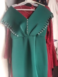 ملابس • للبيع