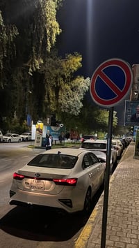 للبيع كيا فورتي وارد امريكي موديل ٢٠١٩ محرك ٢٠٠٠ دوش حادثها الجاملغ ال...