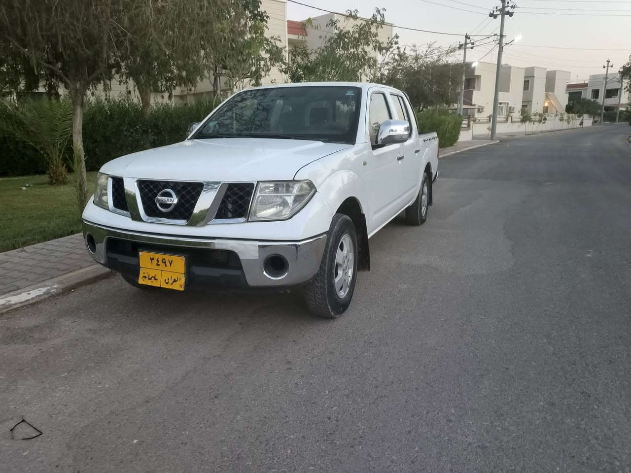 نيفارا 2009  محرك بلاد شرط التحويل سعر ٨٩ ورقه ومجال
***********
