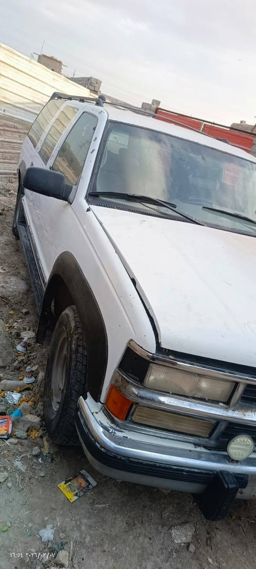 سلام عليكم
للبيع سوبربان 5 برغي 
كير محرك نعمه محرك عنكبوت 
حداديه مضبوطه كهربائيات شغاله 
تخم تاير دواخل نضيفه ما عوزه شي السياره 
رقمه كركوك اجره بس اذه تتحول يرجع خصوصي ابو الوكاله العامه بالعماره 
مكاني البصره القرنه 
واذه اكو مراوس سياره صالون اراوس 
***********
