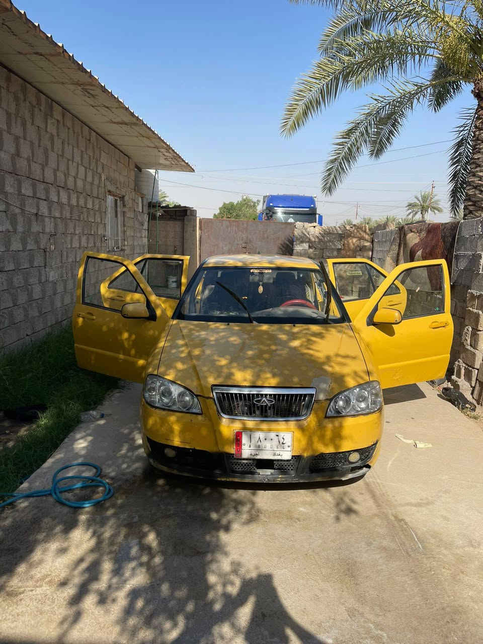 سلام عليكم
شيري كوين موديل ٢٠١١
كير اوتو 
مكينة VVT 1800
تبريد ثلج ❄️
مكينة خير من الله نمرتهة تخبل 
تحويل موجود 
مكانه بغداد المدائن 
رقم ***********
متواجد عل فيس  
سعر 15 وبيهة مجال
