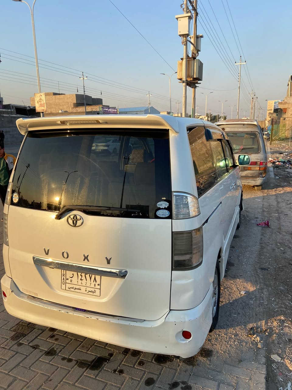 للبيع تويوتا فوكسي 2005 رقم بصرة سنويةل ٢٧ مشروع وطني بسمي كفاله كير مكينه سيارة كفاله من الصبغ من ضربة تبديل قطعتين فقط السعر ٧٧ 
عنوان البصرة ابو الخصيب 
***********
