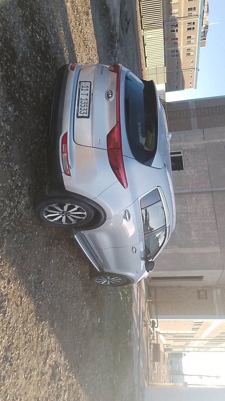 سبورتج 17للبيع فول عدا الفتحه بيها فقط البنيد رقم بغداد دولي مكاني بابل ***********
