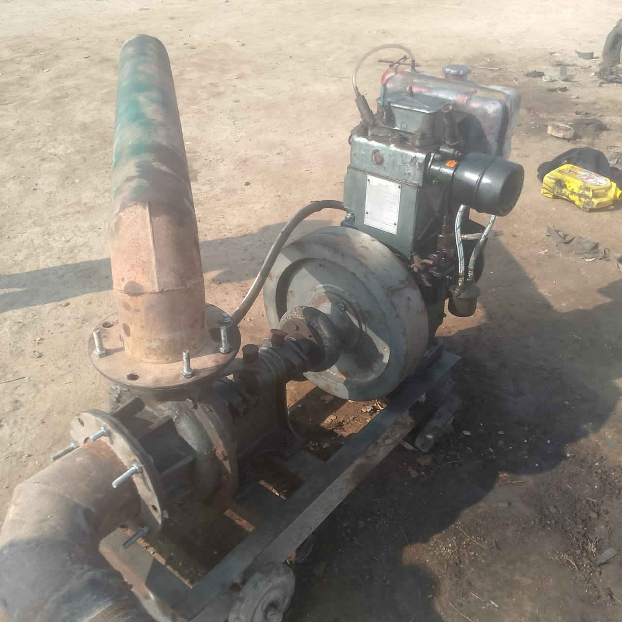 سلام عليكم ماطور للبيع أبو 10 جديد ما مفتوح شرط على الماي بدون صونده العنوان ناصريه  قضاء قلعه سكر سعر 500وبي مجال قليل ***********
