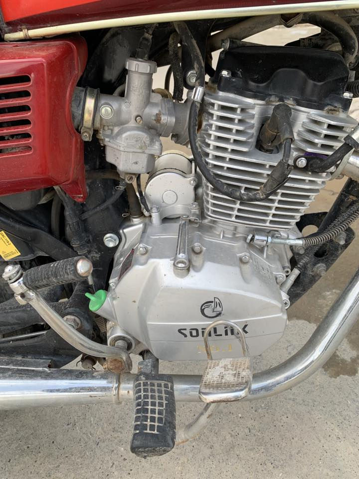 سونلیك ٢٠٢٢ خمسة كير مكينة كبس. مامفتوح.  متروك بل بيت. يحتاج باتري والدراجة كلة شغال  و سعرة ٤٢٥ و بيهم مجال. والشراي يخابر /***********
