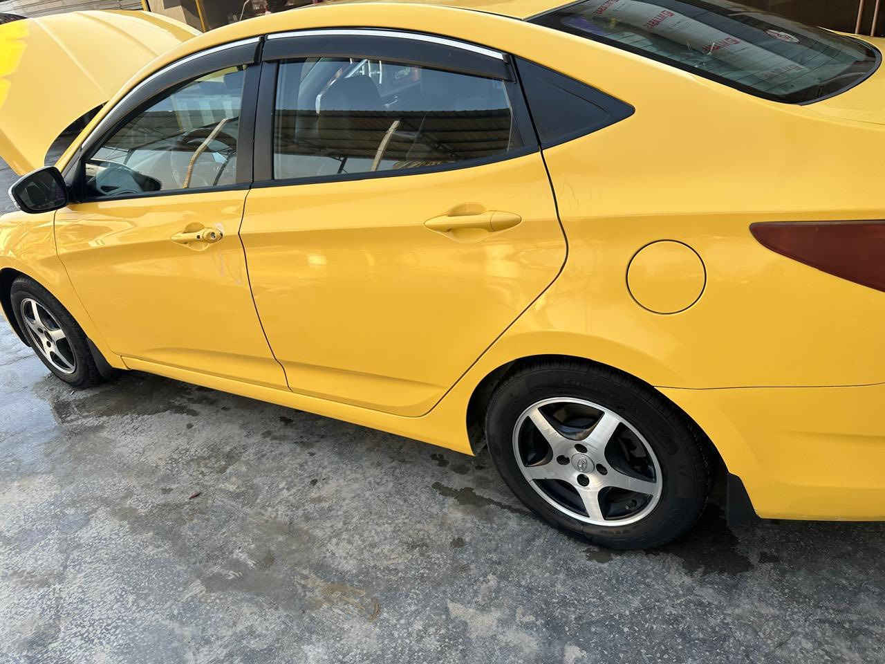 السلام عليكم أكسنت موديل ٢٠١٥ للبيع مكفولة من الدواخل والشاصي فقط ملاحظات بسيطة السعر ب٨٠ وبيهه مجال
***********
