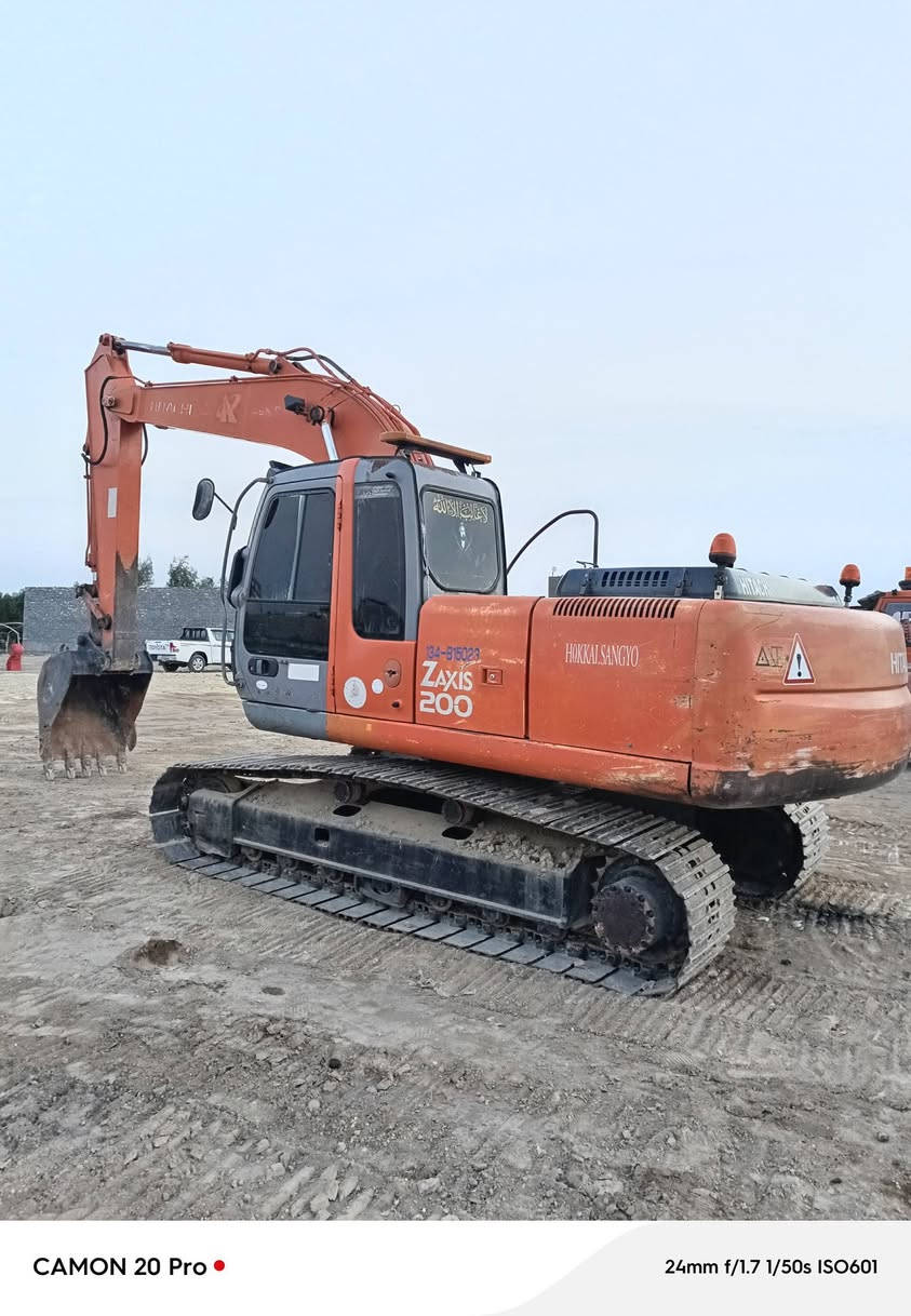 للبيع حفاره زت ٢٠٠٥ رقم بابل جديد تحويل ***********/*********** مكان ميسان
