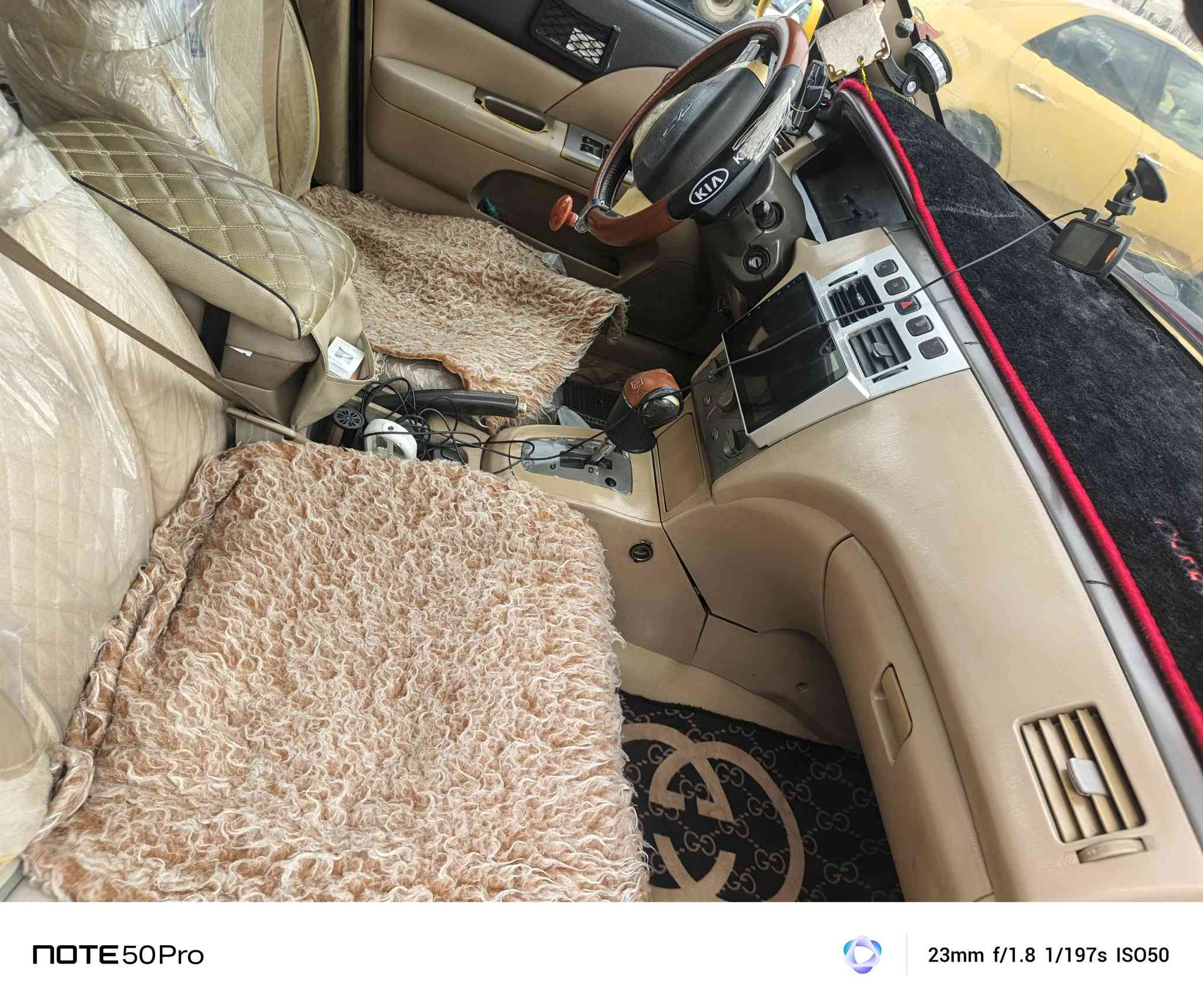 سلام عليكم
شيري اي فايف
حداده جديدة
تبريد شغال شاشه سياره حلوه
كهربائيات شغاله
محرك بلاد
كير نمره الخيره تخر
داخلهه حلو كل نقص مابي
مكان بغداد طالبيه فلكه ٨٣مجاور جامع بدريه
سعر ٣٥وبيهه مجال
‏‪***********‬‏
