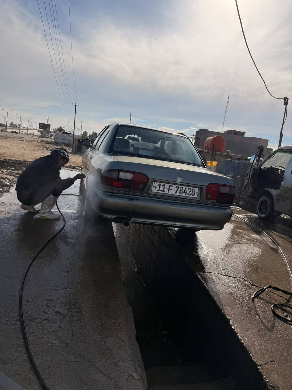 السلام عليكم بروتون للبيع 2005 سياره بلاديه بدون صبغ كير اوتو تبريد ثلج تخم تاير سعرها 50 
***********
***********
الكورك بي واتساب
