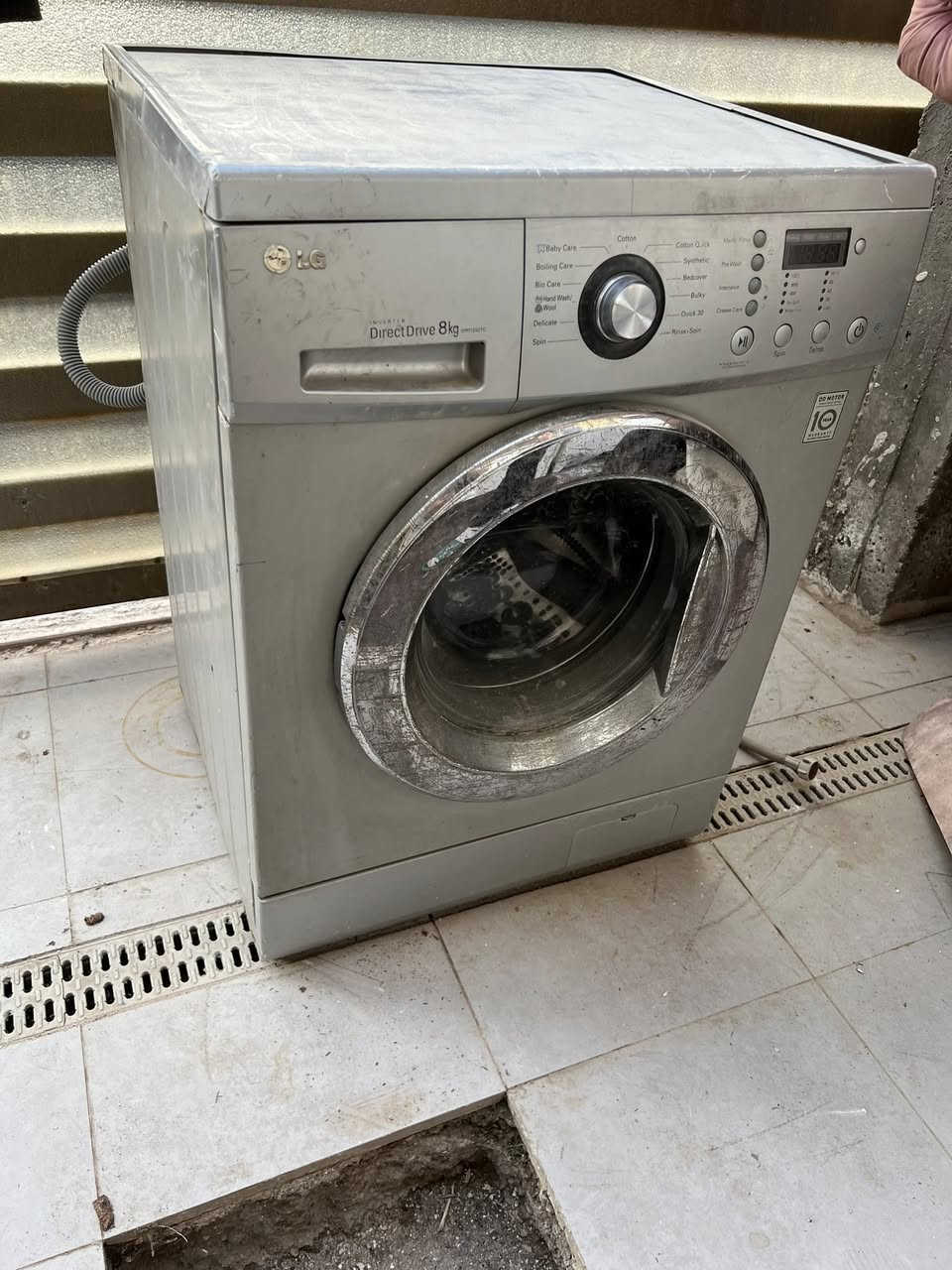 غساله يلجي للبيع سعر ((130)) بيه مجال تواصل واتساب ((***********))
