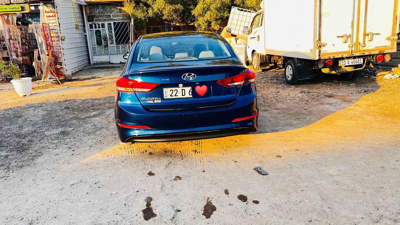 السلام عليكم النتره مديل 2018 السياره وارد امريكي ضررها بنيد و دعاميه فقط ول باقي كفاله عامه من ضربه وصبغ كفاله مكينه وكير كفاله مكينه الفين دوش نص فول شاشه وتحكم ستيرن و كامره تحويل ثاني يوم رقم اربيل مكان بغداد البلديات ***********
