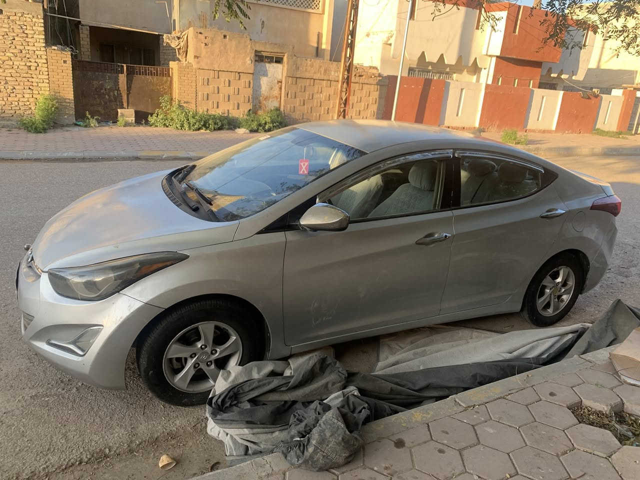 السلام عليكم..
للبيع ألنترا وارد أمريكي كلشي موضح عنها بالصور الموقع ديالى خان بني سعد، للتواصل ***********
السعر 105 وبيها مجال
