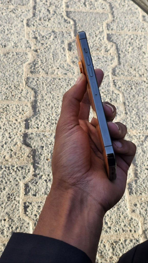 ايفون 13 برو ماكس نضيف جهاز  بي تحويره 17 ما مفتوح جهاز ابد بطاريه 75 اصليه    سعر 650


**إذا كنت صاحب هذا الإعلان وتريد حذفه لأي سبب، رجاءا أرسل رسالة إلى الدعم الفني**