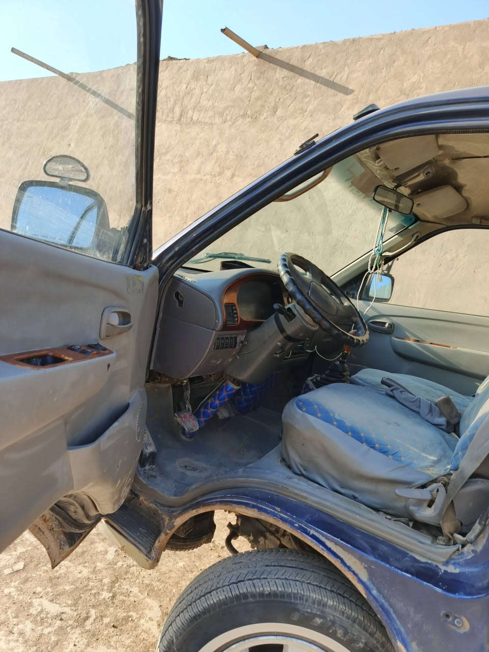 سلام عليكم بريجو 96سياحي سيارة خير من الله
‏كير مكينة لاتنقص ولاتبخيركفالة شواصي كفالة سيارة بلادية مرشرشة جمالية تخم تاير 15رقم بغداد شرط تحويل وكلشي موضح بصورة رجان رجان لمو شراي لايخابر مامتواجد عل نت تصل ***********
