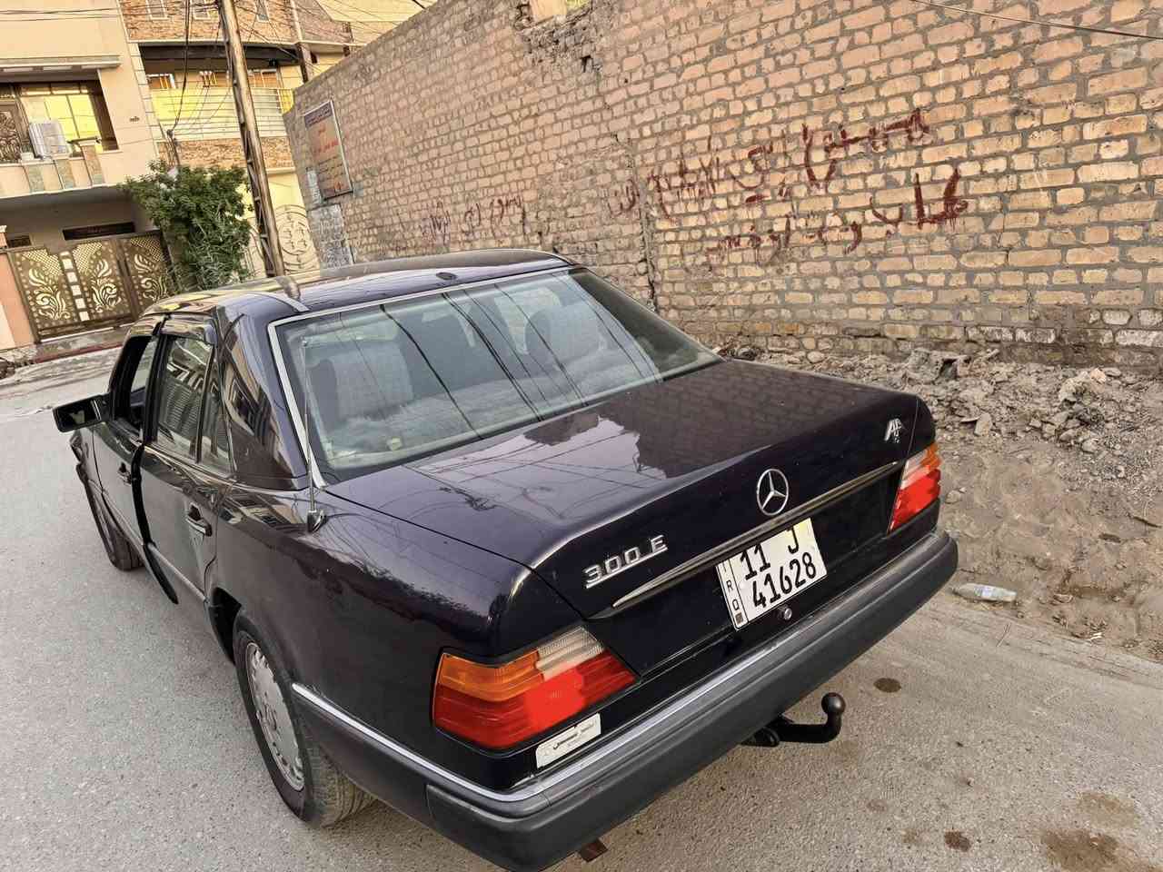 أبيع على وضعها 
للتواصل 
***********
