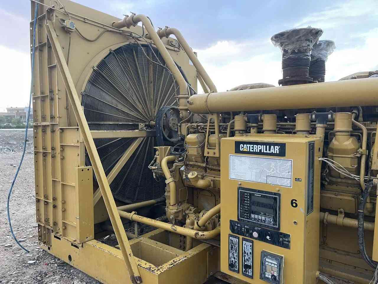 مولدة كتر پلر
3516B 
موديل ٢٠١٠ 
ماشية ٦٠٦٣ 
كلو مزبوت 
*********** 
كورك *********** 
مكن اربيل
