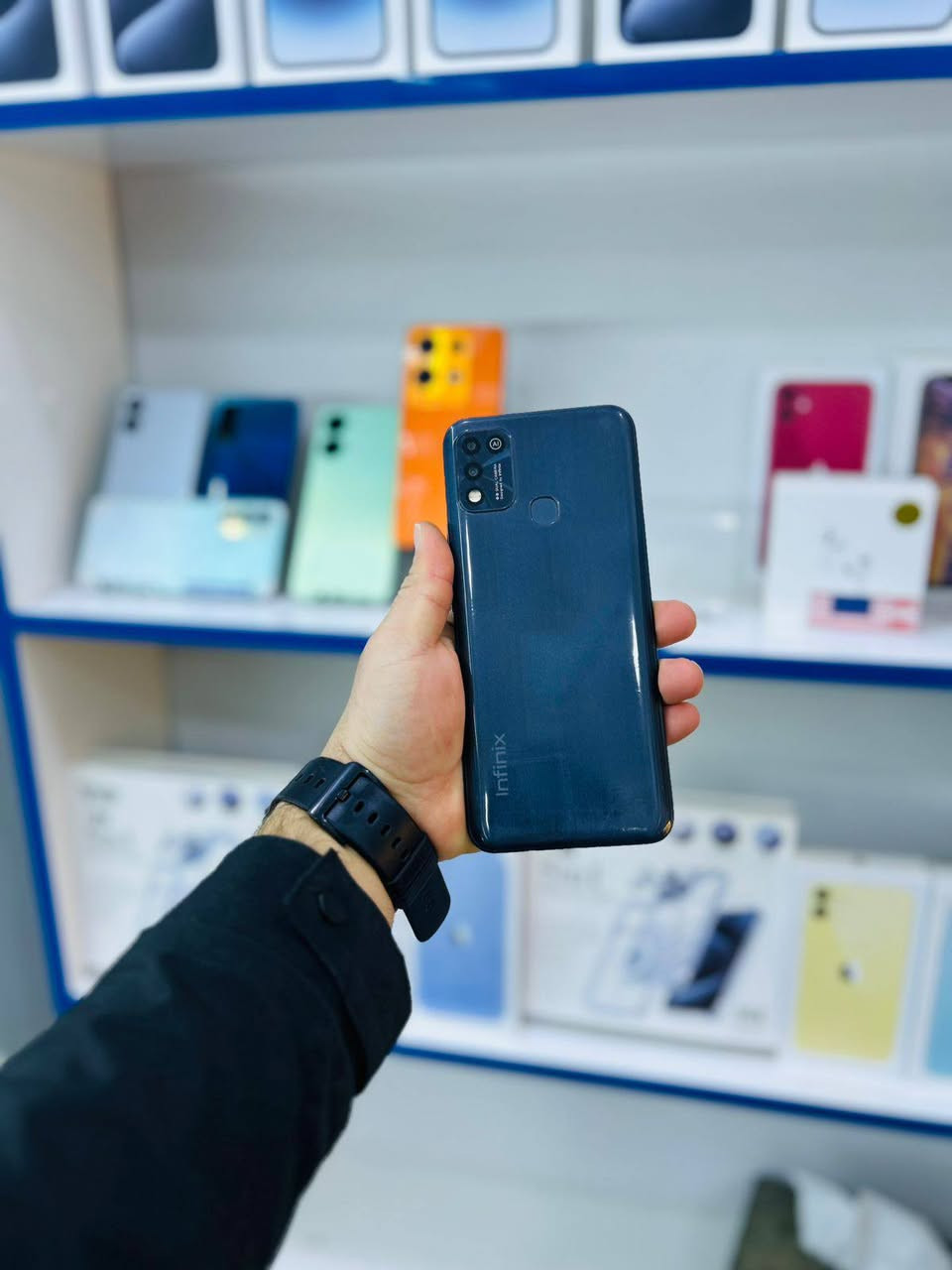 سلام عليكم
اجهزه  مستخدمه  

بسعر مناسب جدا 

خير من الله 

كل جهاز وسعره 

تواصل ***********
