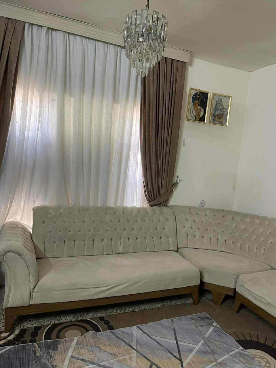 تخم نضيف بي جزء صغير نازل سفنج يتعدل مابي شي 8 مقعد سعره 150 ودوشك نفرين طبي 125 وتانكي نضيف مابي شي ب35 وراوتر شغال 25


**إذا كنت صاحب هذا الإعلان وتريد حذفه لأي سبب، رجاءا أرسل رسالة إلى الدعم الفني**