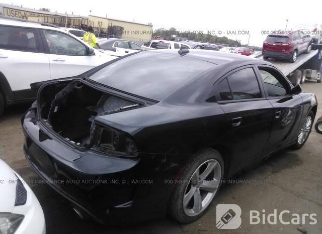 سلام عليكم 
جارجر موديل 18اصل وارد امريكي بغداد بدون حادث فتح بنيد وقبق جنطه بدون اي دواخل( اكس تي) مكينه 6 مواصفات الكشنات كهربائي تدفأه جلد شاشه كبيره  شفتات ستيرن تحكمات وبيه بعد هواي مواصفات .. سعر 185 $ترهم مراوس  مكاني عماره  ***********
0777710433
