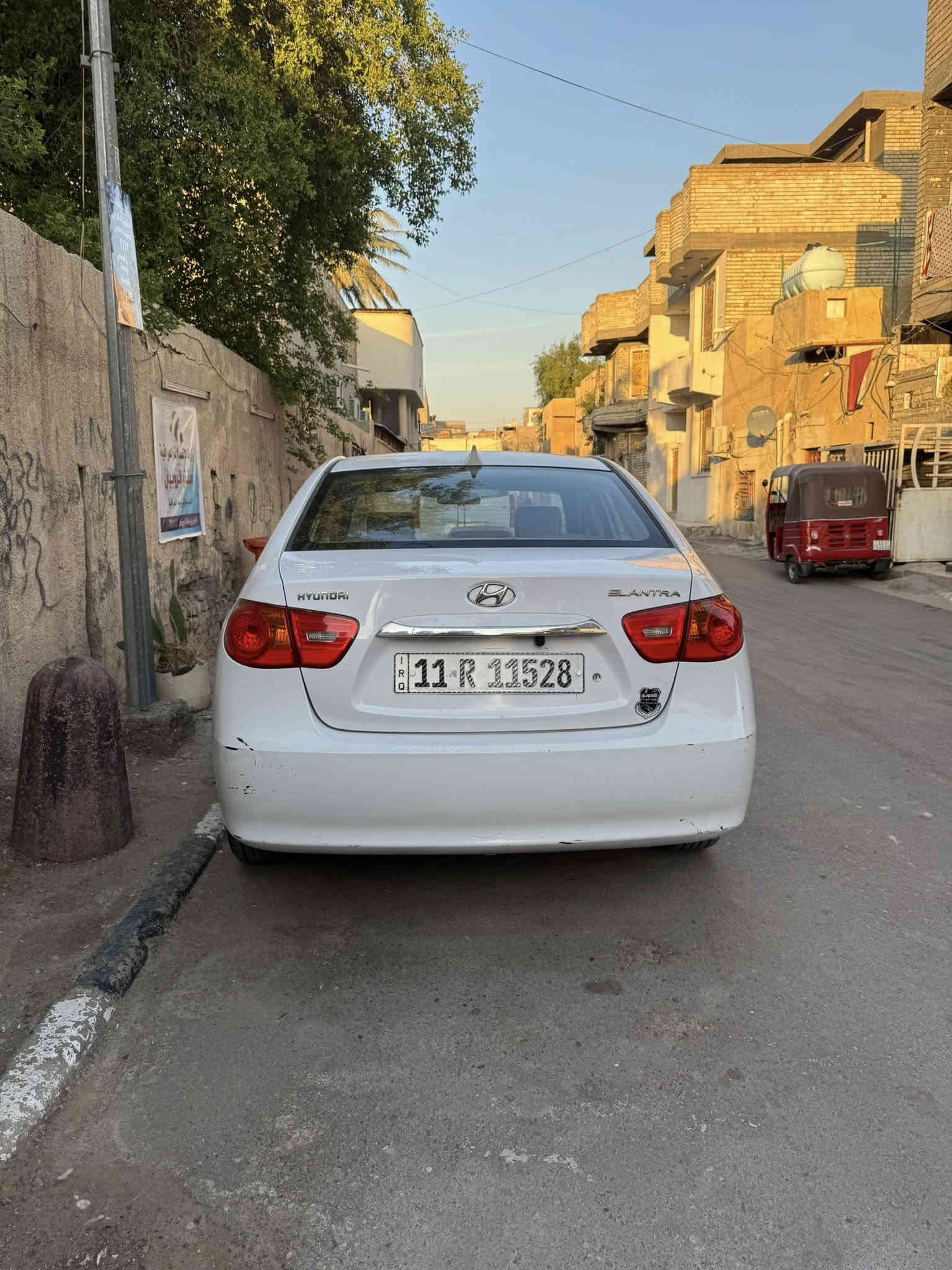 السلام عليكم للبيع فقط النترا 2011 خليجيه مكفوله من ضربه وصبغ وتبديل رقم بغداد الرقم الإنكليزي تحويل مكينه 2.0 دوش تدفئه تبريد ثلج حداديه جديده كهربائيات كلهه شغاله تخم تاير جديد اللون ابيض كامل مواصفات الشركه العامه فتحة سقف اشاير بلمري عليهه دوشمه كشنات اصليه وكاعيه اصليه السعر 135 وبيهه مجال الاتصال عله الرقم ***********
