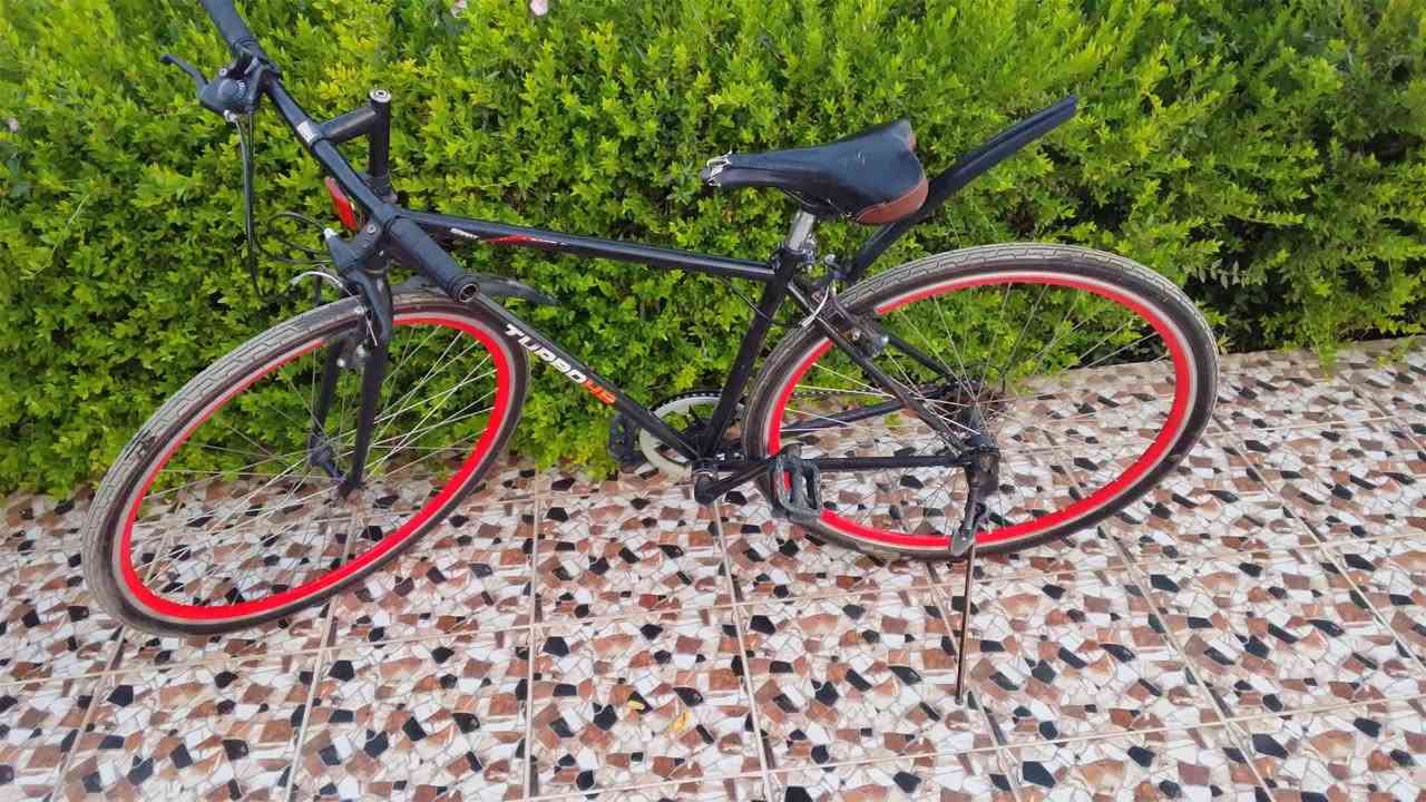 بايسكل c700للبيع السعر 95 وبيه مجال العنوان بلد ***********
