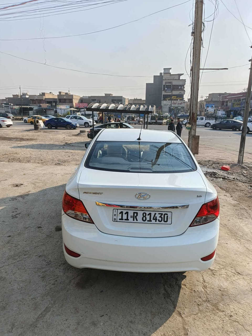 السلام عليكم للبيع
اكسنت موديل 2014 خلجي
محرك كير كفاله 
حجم المحرك 1600 دوش قطرتين
ببه صبغ دعاميات الدوسات 
نص البنيد 
السياره بسمي 
السعر(110) 
للستفسار (***********) بغداد, العراق
