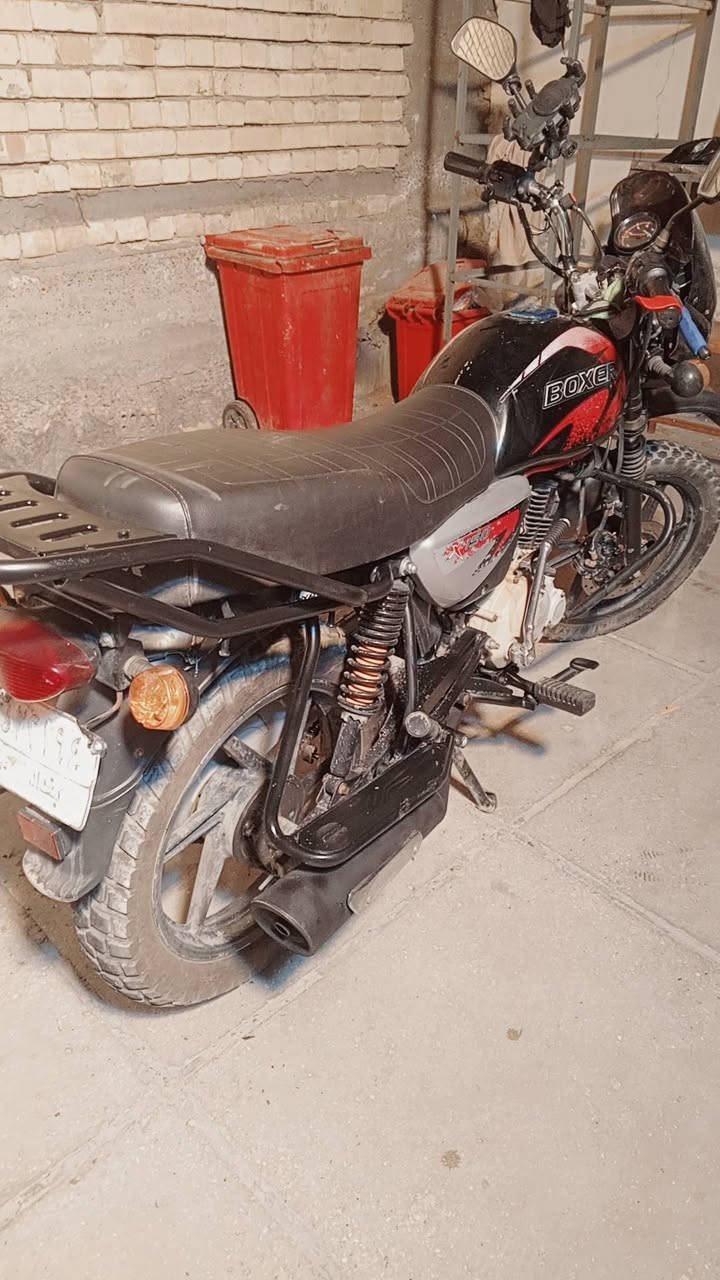 دراجه بوكسر جبلي موديل 22 مرقم بغداد
كامله كبل تحولها بسمك وتتوكل على باب الله 

لايت زنون  +

هورن سيدانه +

حافظه موبايل

موديل 22  كله بلادي  

السعر 2100 وبيها مجال للطيبين العنوان مدينه الصدر 

*********** اتصال او واتساب
