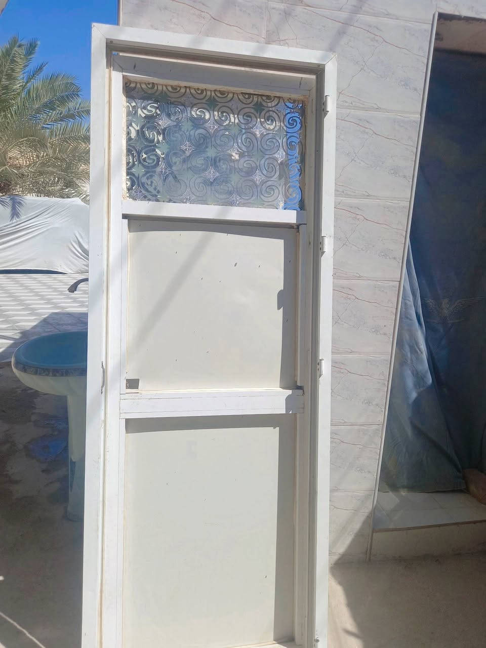 ***********.    للبيع وشراي يدلل
