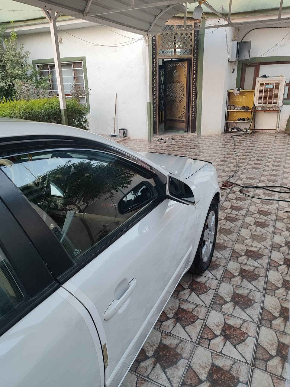 السلام عليكم سوناتا موديل 2009 مكينه 4سلندر 2400 بيها نص جاملق صبغ  بارد بسيط  سياره حلوه  رقم دهوك بسمي سنويه جديده هزه جديده سعر 128 ومجال بسيط  ***********
