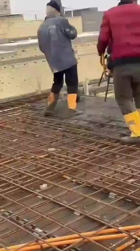 السلام عليكم خوتي كادر نجاره وحداده تسليم هندسي احنه من البصره محافضات الي نشتغل بيه فقط بصره عماره كربلاء ونجف وبغداد فقط يومي أو قطعي تواصل مع ستاذ فورمن سجاد *********** تحياتي لكم
