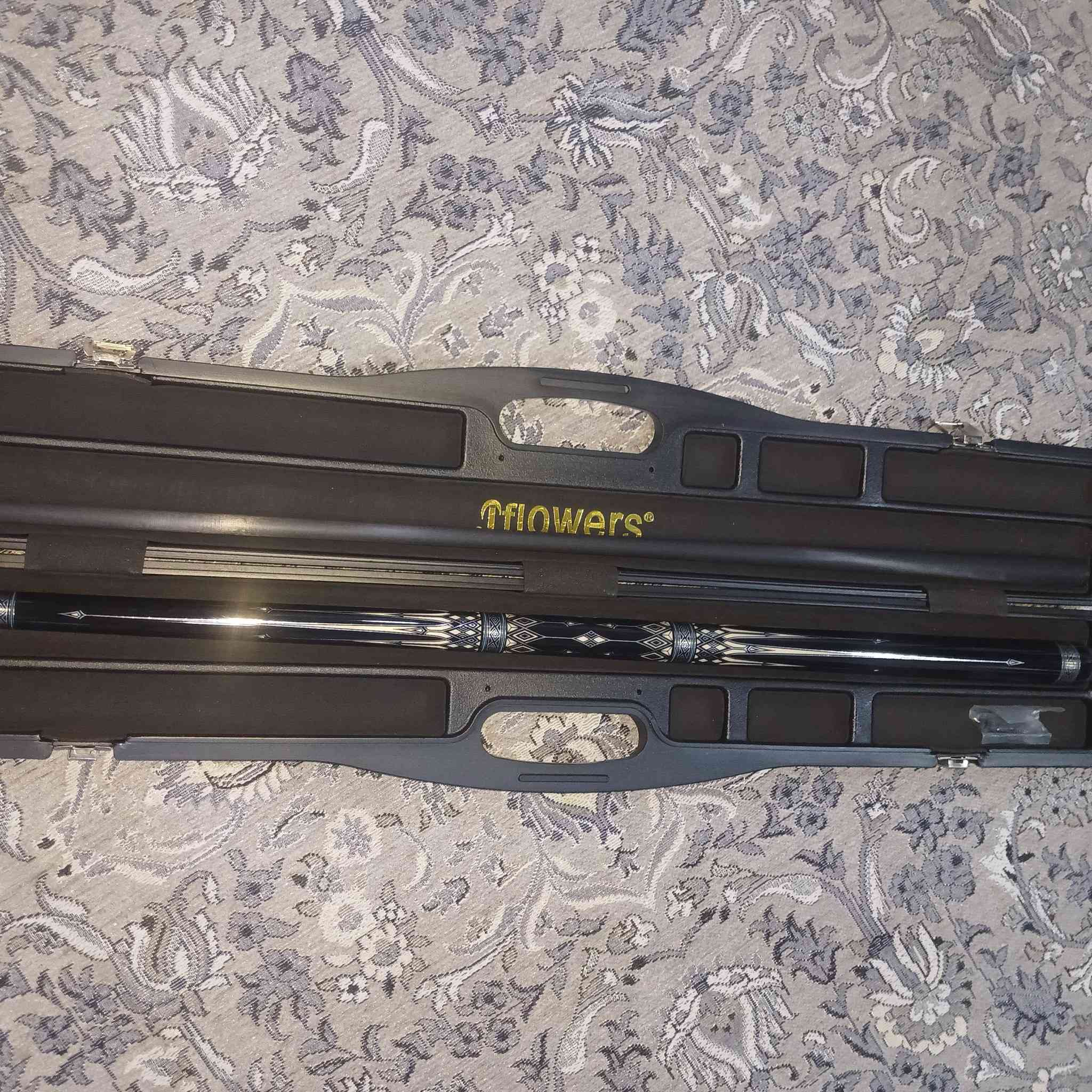 عوده مال بليارد جديده ويه جنطه ماله سعر ١٥٠ نهايته***********
