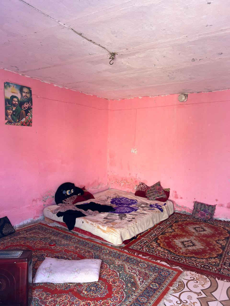 دار للبيع حواسم مساحه 400م مامعوض العنوان مغربه الاربع سايدات السعر 7500وبيه مجال قليل اتصال ***********مكلف بلنشر وهذا رقم صاحب الدار
