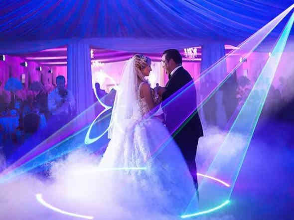 تأثير الرسوم المتحركة ثلاثية الأبعاد RGB ضوء الليزر بالألوان الكاملة تأثير مسرح DJ أضواء بار الحفلات
السعر ٨٥ على أول تم 
التواصل خاص او الاتصال على الرقم 
***********
