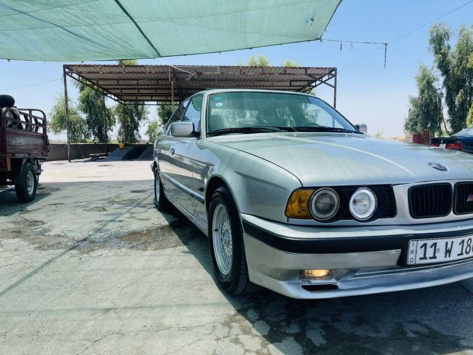 ‏السلام عليكم بي أم للبيع 525 كير محرك صدر تخم تاير تبريد ثلج 🧊 سستم صوت دعاميات أ م بجم عريض كهربائياتها كلها شغاله سلايت شغال موديل 90رقم بغداد دولي تحويل مباشر هزه جديده السنويه لل29 مصبوغه عام بدون ضربه السعر 52 وبيها مجال حك الجيه المكان بغداد رقم الجوال ***********///////***********
￼
