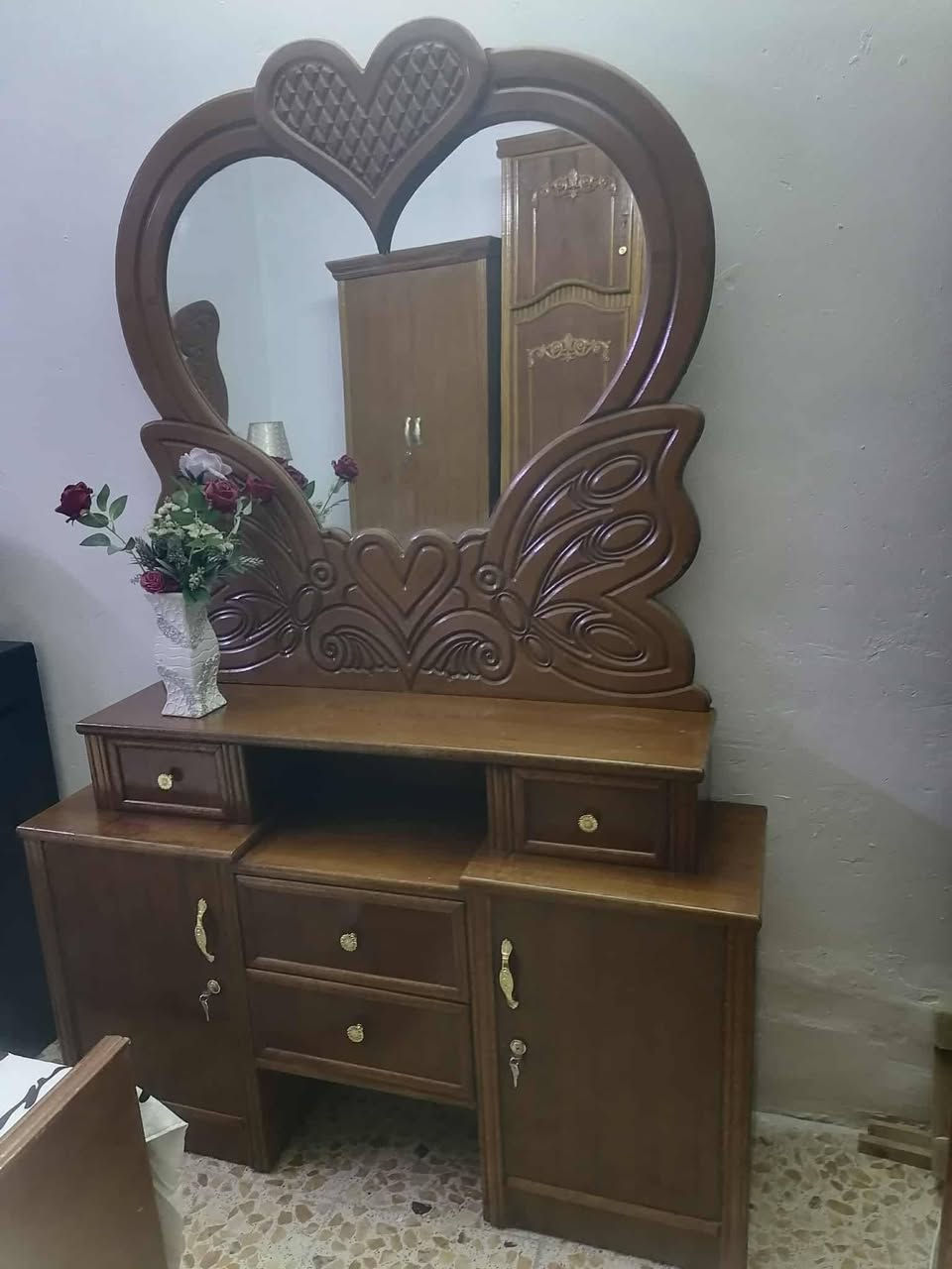 غرفة تسكام ضهر كنتور خشب براغي كنتور 6 ملحق خارج وداخل صاج مفصلها مليونين 500 بسبب ضيق المكان السعر 850 مابيها اي ضرر نضيفة كلش عنوان حسينية الراشدية الضباط


**إذا كنت صاحب هذا الإعلان وتريد حذفه لأي سبب، رجاءا أرسل رسالة إلى الدعم الفني**