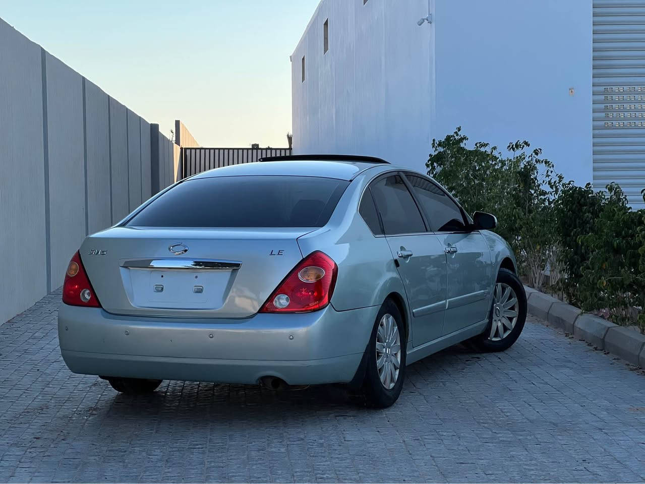 السلام عليكم ورحمه الله 🤍

سامسونج sm5.                  موديل 2005 💎

المسافه المقطوعه 120 🚗.      محرك 20 🔥

وصول حدث رساله مفتوحه ✅

فل في الكمليات ✅

خاليه من العيوب بأذن الله ✅

المكان سرت 📍

للاستفسار اكتر 📞

0910585596 سرت, ليبيا


**إذا كنت صاحب هذا الإعلان وتريد حذفه لأي سبب، رجاءا أرسل رسالة إلى الدعم الفني**