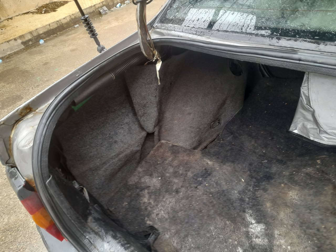 سيار اوبل فكتره نضيف مصبوغ عام كابون بنزين بيه رقم دولي كير محرك شرط بس نفخ اربع تايات جدد تحويل  سيار مل بيت وشغل حجم 16مسجل جديد سماعات بلوتوث اب شرط السعر 36او بيه مجال قليل رقمي *********** مكاني حي عدن
