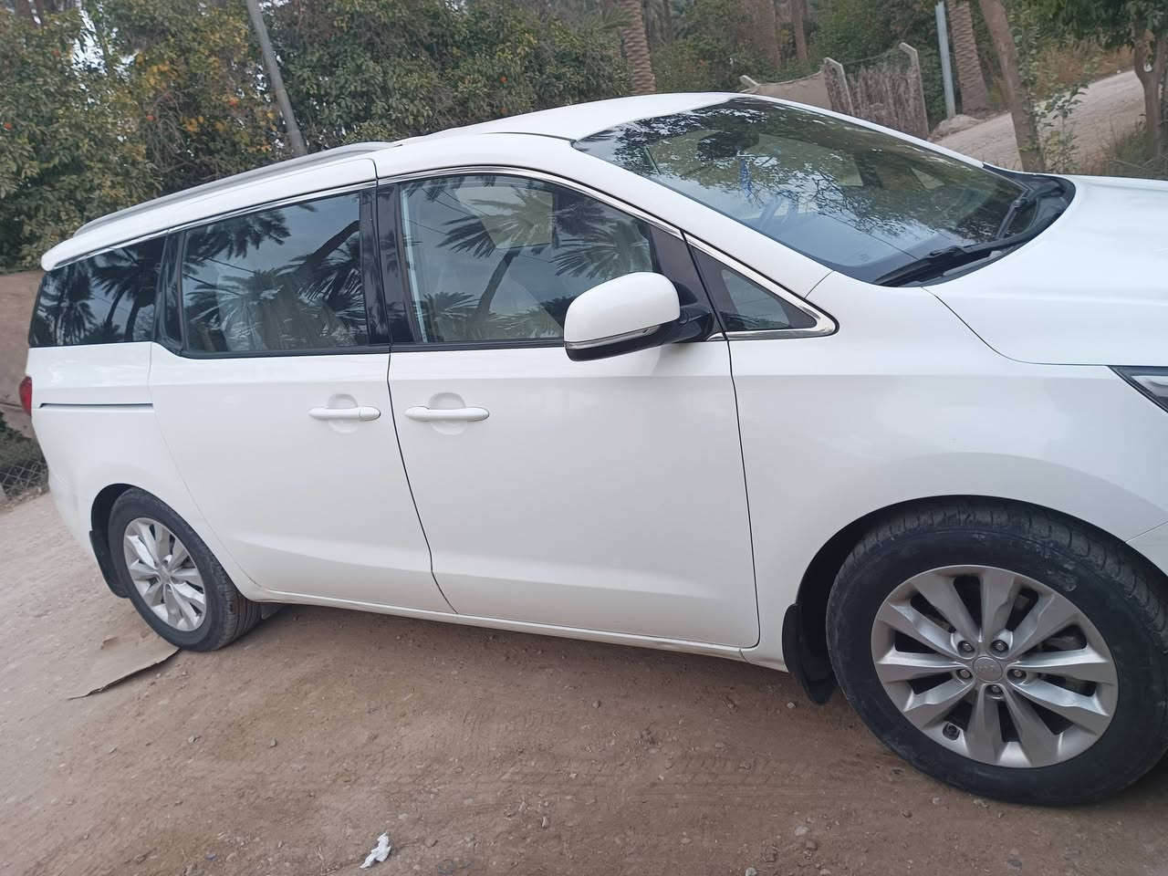 ‏السلام عليكم كيا كرنفال للبيع 2016 خليجي رقم شمالي مكفولة ماعدا الجاملخ امامي جهة السائق مبدل محرك وكير فول بيه منضومه غاز 80لتر شغاله فول السعر 190 وبيه مجال للاستفسار الاتصال *********** ***********
‏
