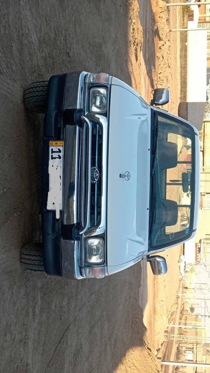 السلام عليكم للبيع بيكم فلاحيه موديل 2001 رقم بغداد انكليزي سياره نضيفه مكينه عل بلاد تبريد تدفئه شغال حداديه جديده سنويه لل 29 السعر 108 وبيهه مجال مكان السياره الديوانيه للاستفسار الاتصال على الرقم *********** مكلف بالنشر
