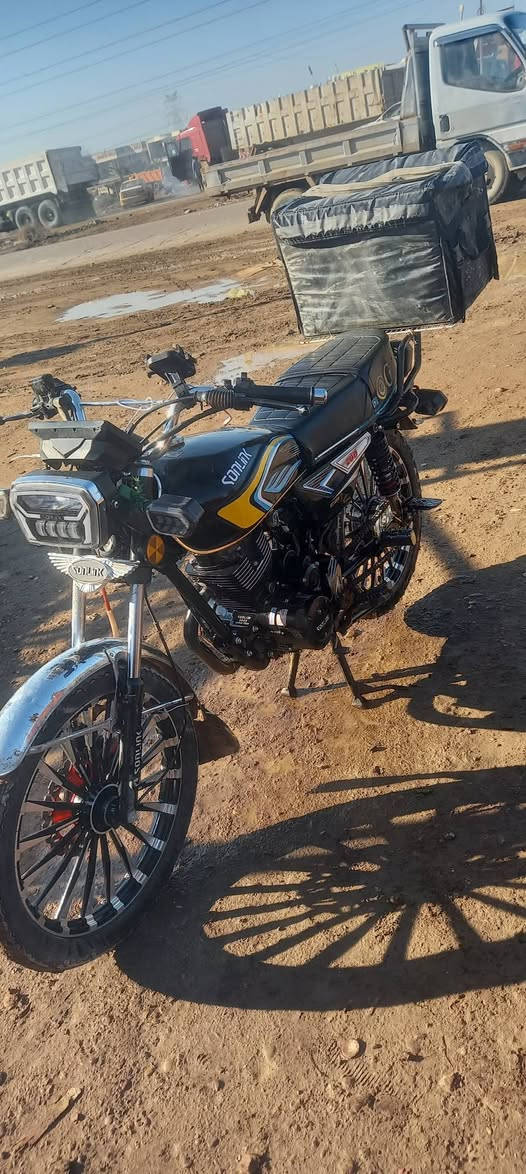 سونك للبيع مديل 25 مكفوله من كلشي العنوان النهروان السعر 750 رقم الهاتف ***********
