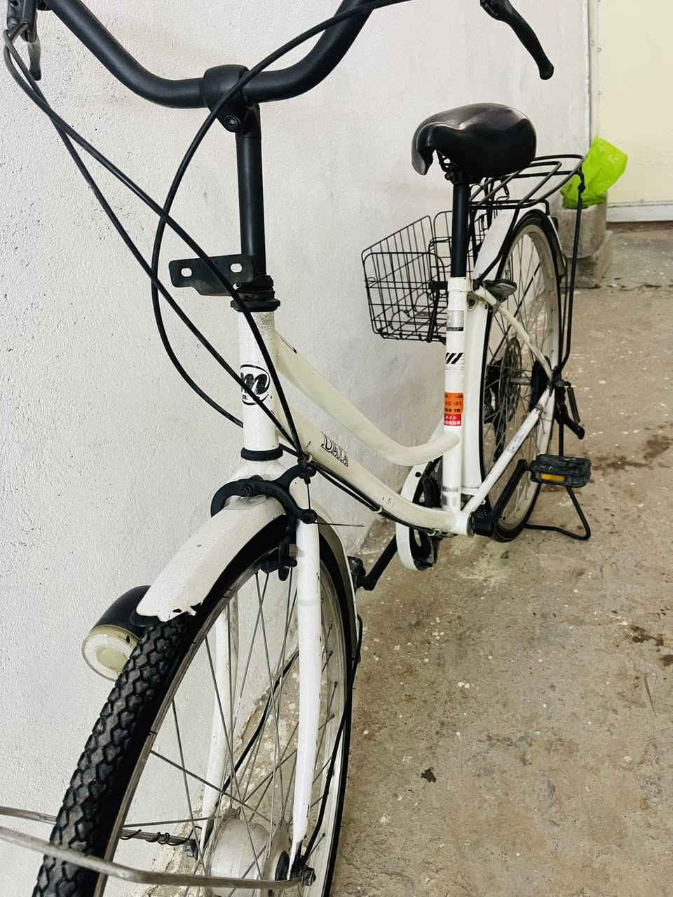 لۆک  لۆک  یابانی   قیاس  27     6 گێر   حاسە    نرخی 85  
کەلار    ***********
