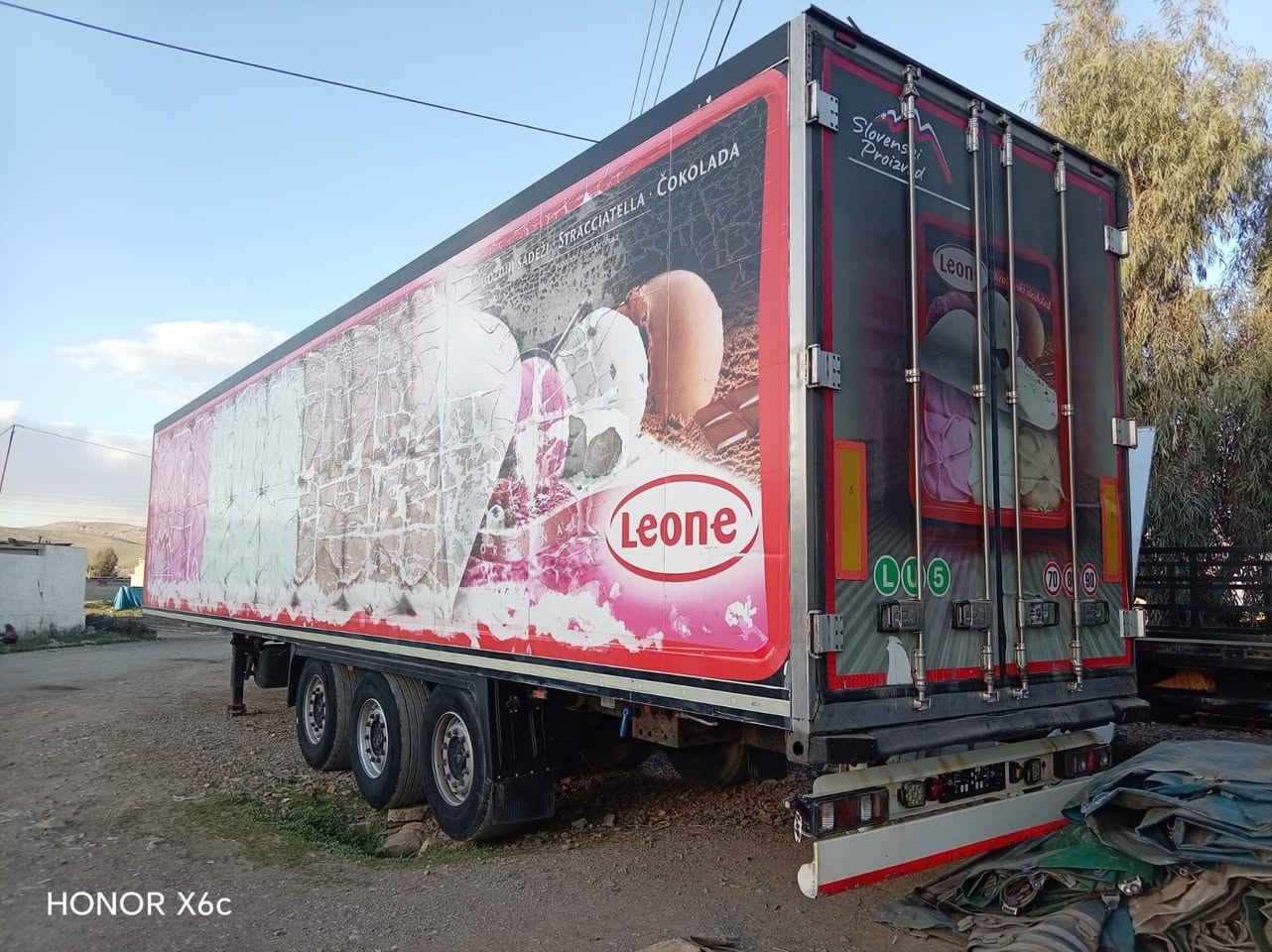 بەڕاد کرۆن مۆدێل 2015 مەنەفێست 
دنگیر دیسک گەورە سەحال بیلاد
بەرزی 265
دیوار 5سم
ژم ***********.   ##.   ***********
