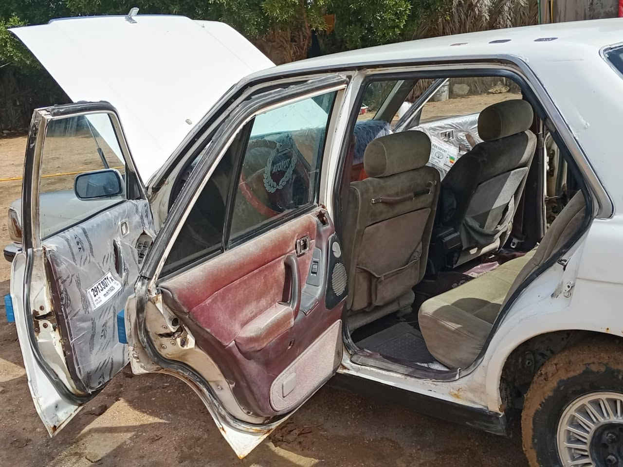 سيدان لبيع موديل 90 رقم قادسيه سنويه صار شهر صاقطه مالكه بسماوه سعر 35 وبيه مجال مكان سماوه الاستفسار ع الرقم  ***********
