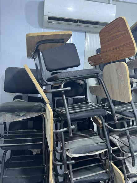 من رخصة لأدمن للبيع 26 قطعه السعر 20 ألف 
العنوان بصره شط العرب تنومه 
***********
