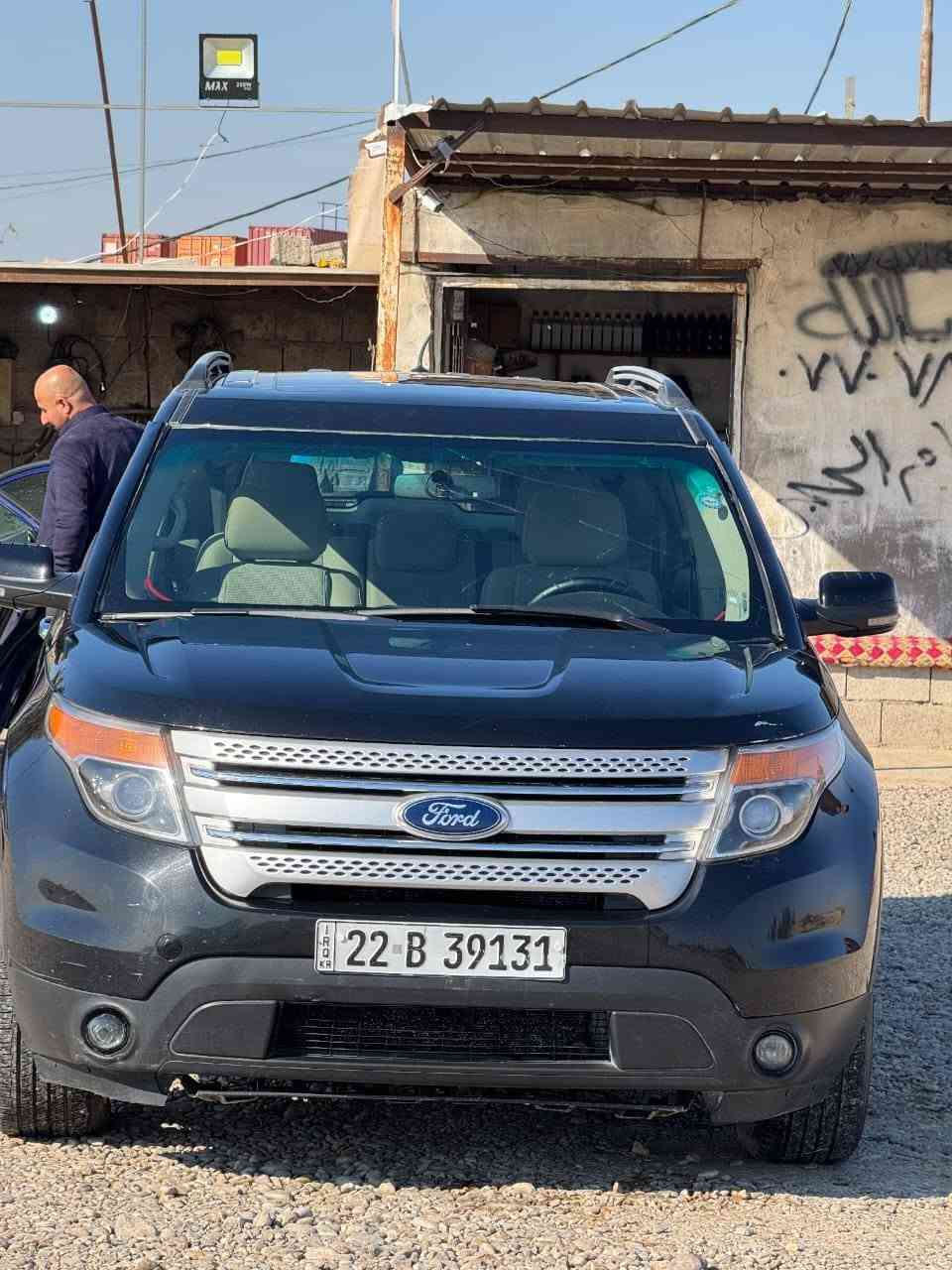فورد اكسبلور مديل 13خليجي XLT فول بانوراما  7 راكب دفع رباعي سيارة جاهزه حدادية الشراي يتصل ***********
