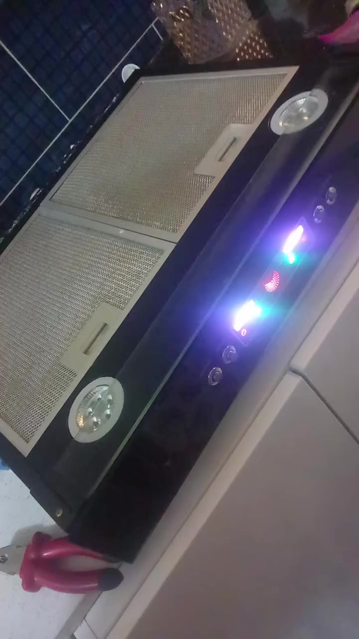 السلام عليكم للبيع أخذته ب ٩٥ ابيعه ب ٦٠ وبيها مجال بسيط استخدام ٣ شهور للأمانه كلش زينه ونظيفه بس شلت ومكان ماعندي الها بيسكل ياباني سل ستيل اخو لجديد استخدام كلش قليل أخذنا ب ٨٠ ابيعه ٥٥ وبي مجال


**إذا كنت صاحب هذا الإعلان وتريد حذفه لأي سبب، رجاءا أرسل رسالة إلى الدعم الفني**